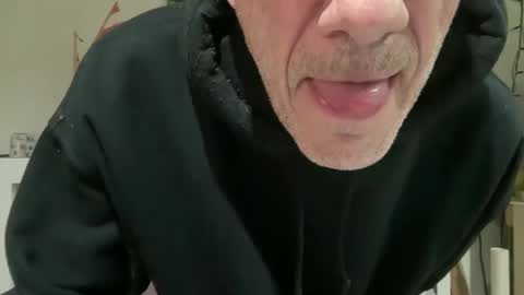 Snapshot of tauromolo chatting on March 8, 11:39 pm tauromolo online show from March 8, 11:39 pm