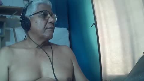 alvarito online show from April 20, 3:26 pm