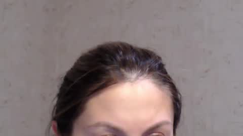 Taya online show from April 6, 11:55 am