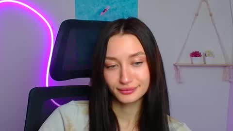 Taya online show from April 9, 5:55 am