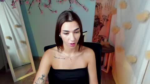 Tayla online show from July 25, 9:29 am