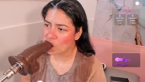 taylor_cupper_ online show from February 7, 6:38 am