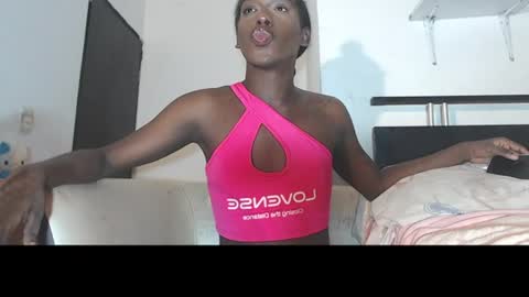 taylor hot online show from July 17, 3:30 am