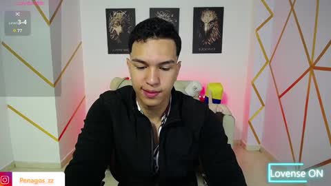 Snapshot of taylor_johnn chatting on January 26, 1:36 pm Penagos zz    online show from January 26, 1:36 pm