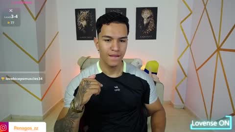 Snapshot of taylor_johnn chatting on February 8, 8:32 pm Penagos zz    online show from February 8, 8:32 pm