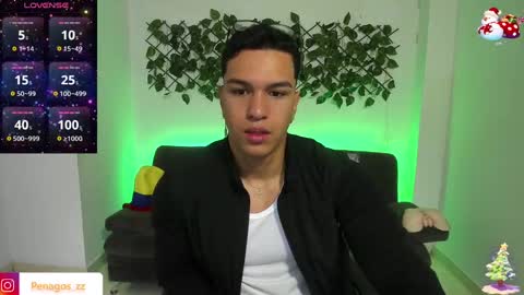 Snapshot of taylor_johnn chatting on December 30, 1:47 pm Penagos zz    online show from December 30, 1:47 pm
