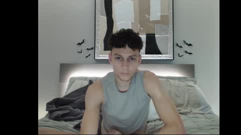 taylorcamz online show from October 22, 3:31 am