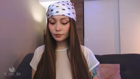 Leo and Luna online show from October 22, 1:46 pm