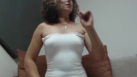 ALICIA--- online show from October 3, 6:21 am