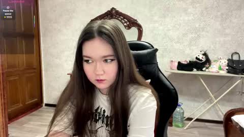 Im Techa 3 feet 24 cm height 170 online show from March 3, 11:39 am