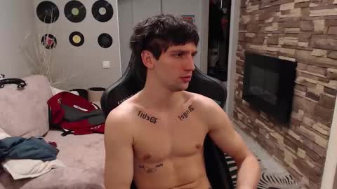 Teddy online show from November 16, 8:55 pm