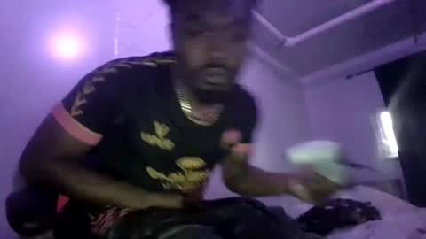 tediibear22 online show from October 11, 8:23 pm