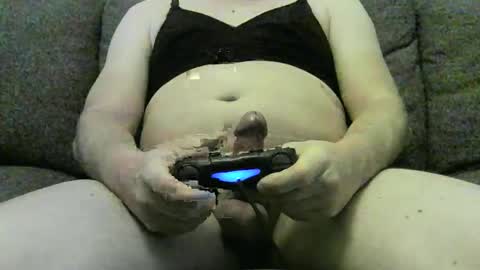 Chris online show from December 20, 12:39 am