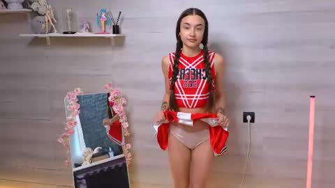 Alice and Cassie online show from July 17, 4:03 am