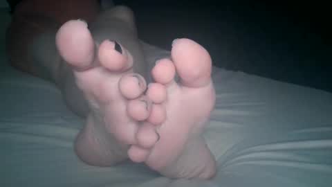 Viv West online show from October 28, 4:13 am