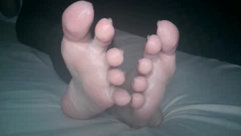 Viv West online show from October 9, 4:51 am