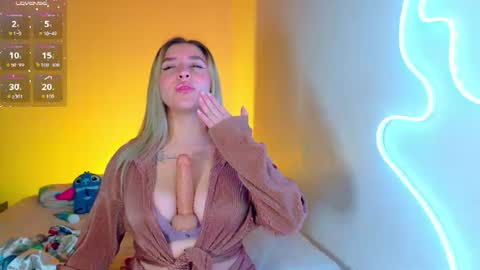 Sara online show from July 7, 8:07 am