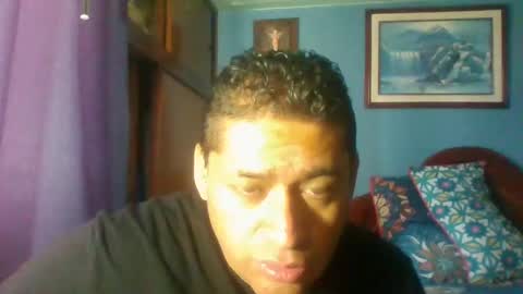 Snapshot of tender_eldelatienda chatting on March 1, 4:44 pm Fabio Canavaro online show from March 1, 4:44 pm