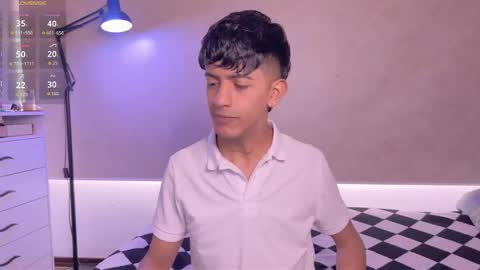 teo browny online show from March 5, 7:12 pm