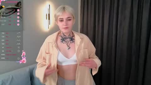 Maria online show from December 20, 2:46 pm