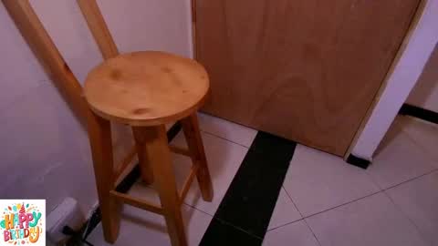 Terra Elowen online show from January 6, 11:25 am