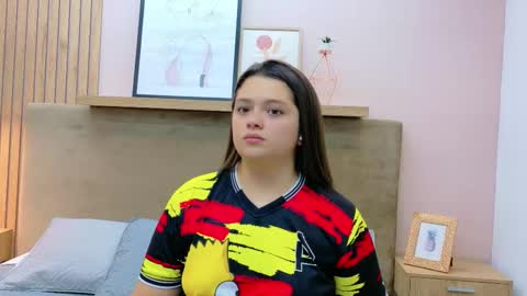 tessa stones online show from March 3, 4:08 am