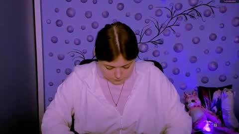 tessa_tea online show from February 22, 8:22 pm