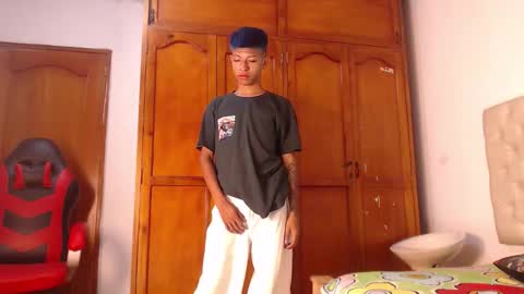 tessachains online show from February 15, 2:36 am