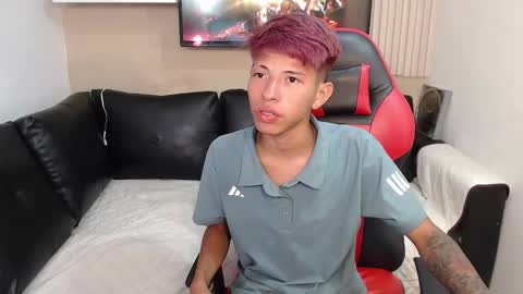 tessachains online show from November 17, 2:25 am