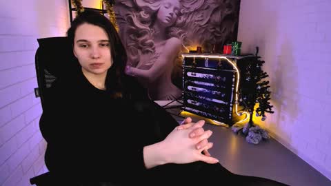 Tessa online show from February 5, 9:35 am