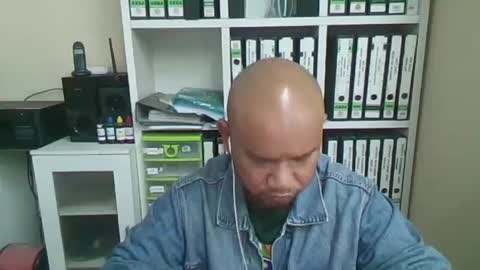 yours online show from January 14, 9:24 am