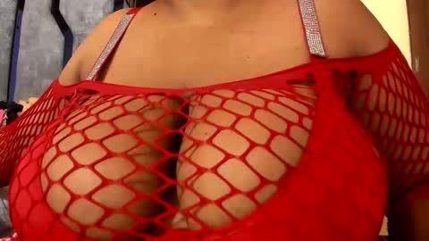 leila lopez online show from November 12, 12:40 pm