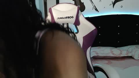 Thalia online show from February 7, 10:40 am