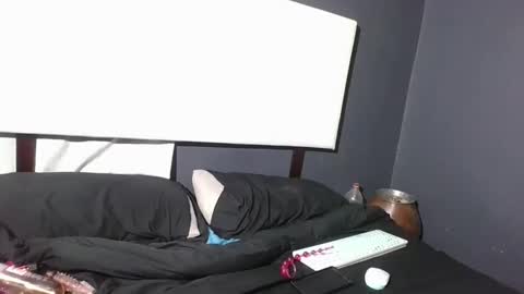 thamtsho1108 online show from September 10, 7:15 pm