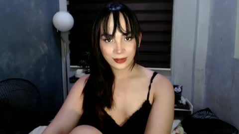thatslut_deia online show from December 19, 4:57 pm