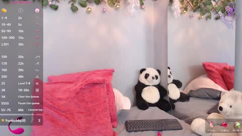 THAYSSA ROSS online show from December 5, 5:33 pm