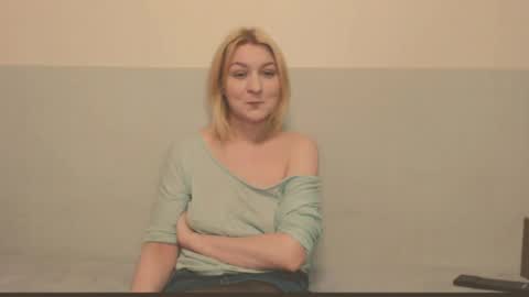 Eva online show from April 14, 11:08 pm