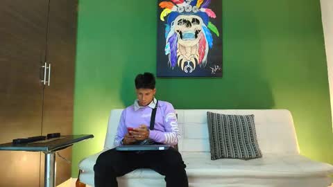 SCOTT  THEO  KAMERON  GENDERSON online show from October 9, 2:06 am