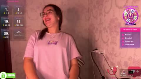 Alice online show from November 4, 6:31 pm