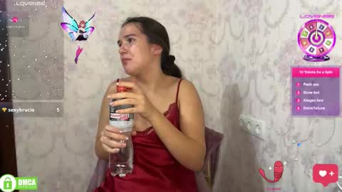 Alice online show from October 16, 7:35 pm