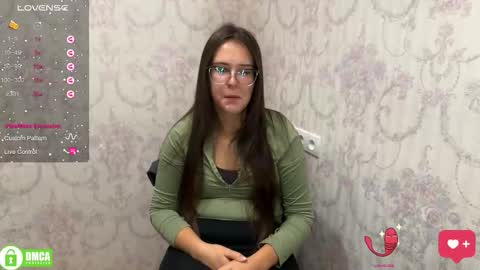 Alice online show from September 18, 6:56 pm