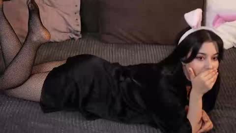 My name is Cynthia and Im very happy to see you in my sweet room  online show from October 5, 4:25 pm