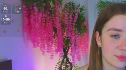 im Grace  turn up the sounds on your device... to hear my sweet moans online show from April 1, 7:09 am