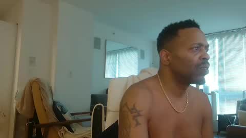 Snapshot of theblacklordmaster chatting on March 10, 6:01 pm theblacklordmaster online show from March 10, 6:01 pm