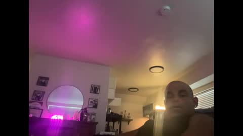 theBuzz777 online show from September 18, 11:53 pm