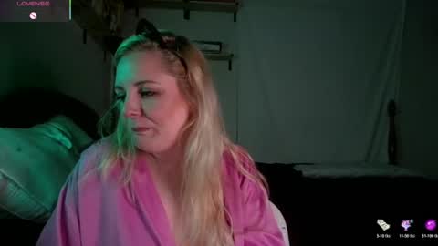 Kassandra Grant online show from July 23, 2:09 am