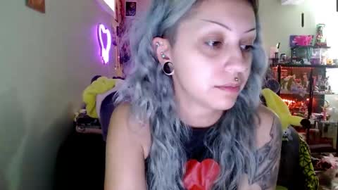 KIng Venus online show from September 13, 6:54 pm