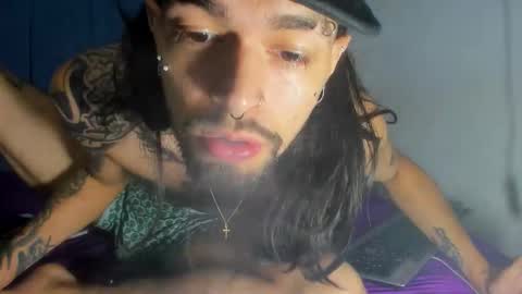 Snapshot of theferxxo_12 chatting on October 31, 12:55 am independent Model online show from October 31, 12:55 am