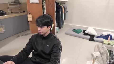 Green online show from October 13, 8:22 pm