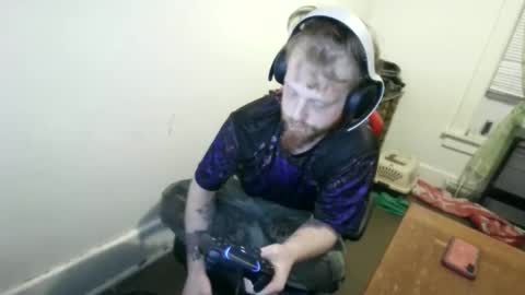 fuzzyfox online show from January 14, 11:46 pm